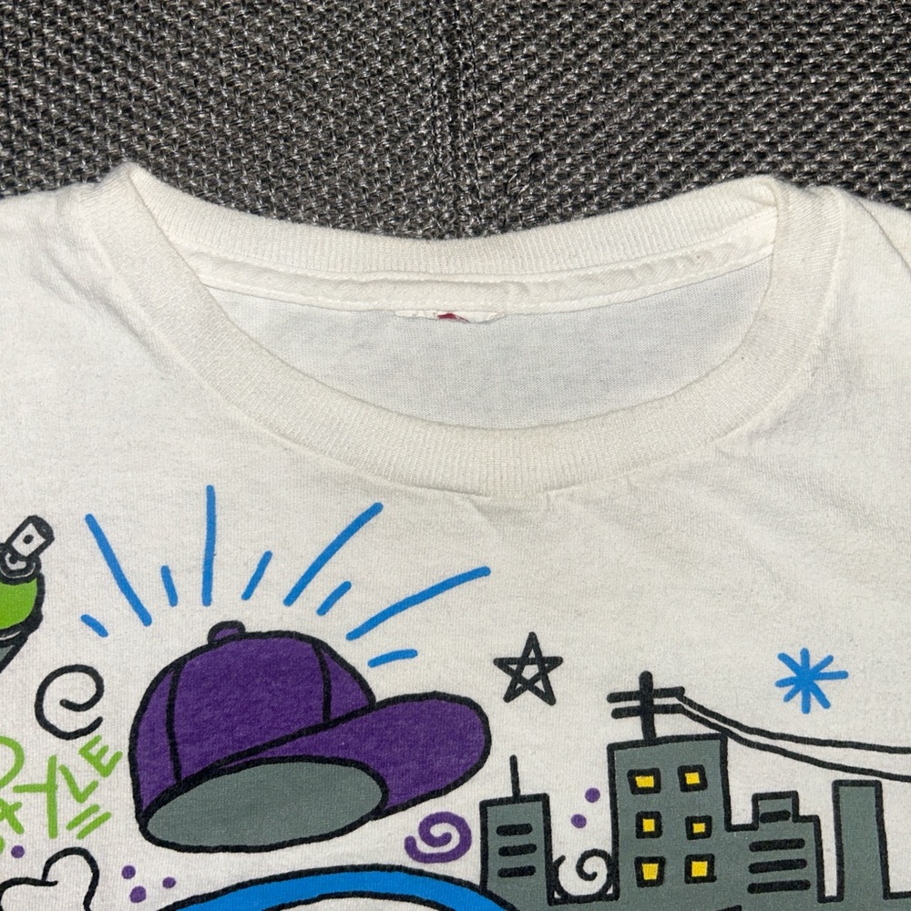 Vintage Y2K Graffiti Artwork Grunge T Shirt - Picture 3 of 4